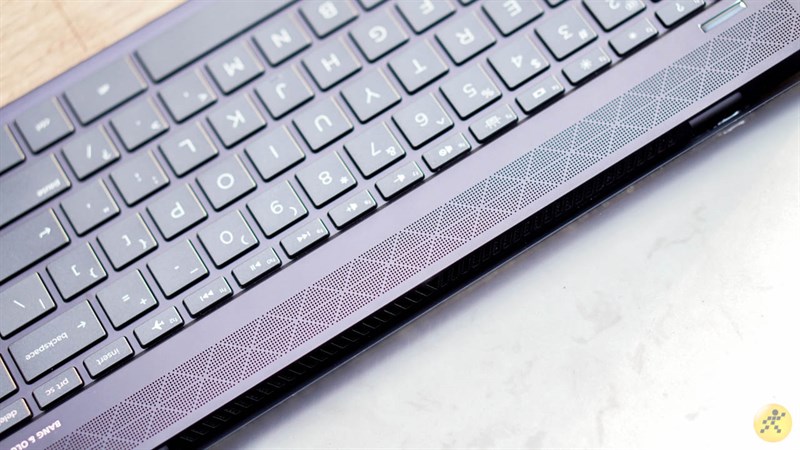 Đánh giá chi tiết laptop HP Envy 13: Thiết kế gỗ độc đáo nhưng hiệu suất vẫn không hề giảm 39 a18