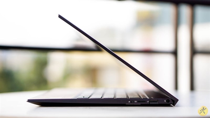 Đánh giá chi tiết laptop HP Envy 13: Thiết kế gỗ độc đáo nhưng hiệu suất vẫn không hề giảm 16 a25