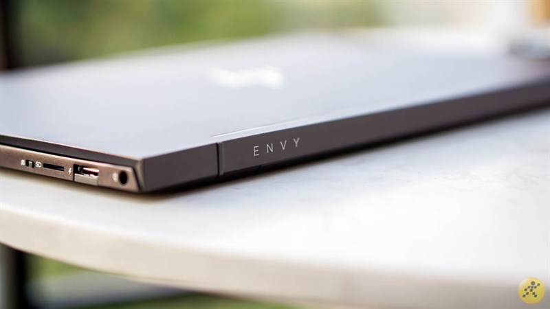 Đánh giá chi tiết laptop HP Envy 13: Thiết kế gỗ độc đáo nhưng hiệu suất vẫn không hề giảm 12 a36