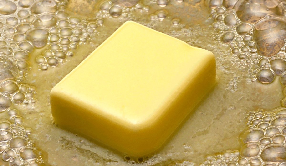 Bước 1 Làm tan bơ chảy Kem béo đơn giản