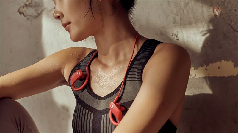 Apple ra mắt tai nghe không dây Powerbeats mới, tích hợp chip Apple H1, pin 15 giờ, giá 3.4 triệu đồng