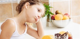 Nguyên nhân và cách khắc phục tình trạng chán ăn, mệt mỏi ngày nắng nóng