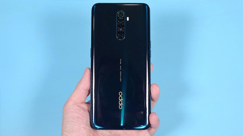 Rò rỉ hình ảnh thực tế của OPPO Reno Ace 2: Mặt kính bóng bẩy cong 3D, cụm 4 camera hình tròn hầm hố mặt sau