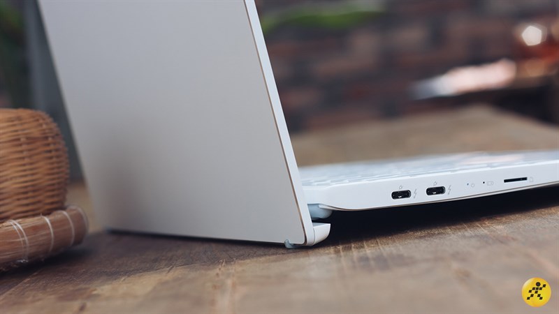 Trên tay & đánh giá laptop MSI Prestige 14 A10RB