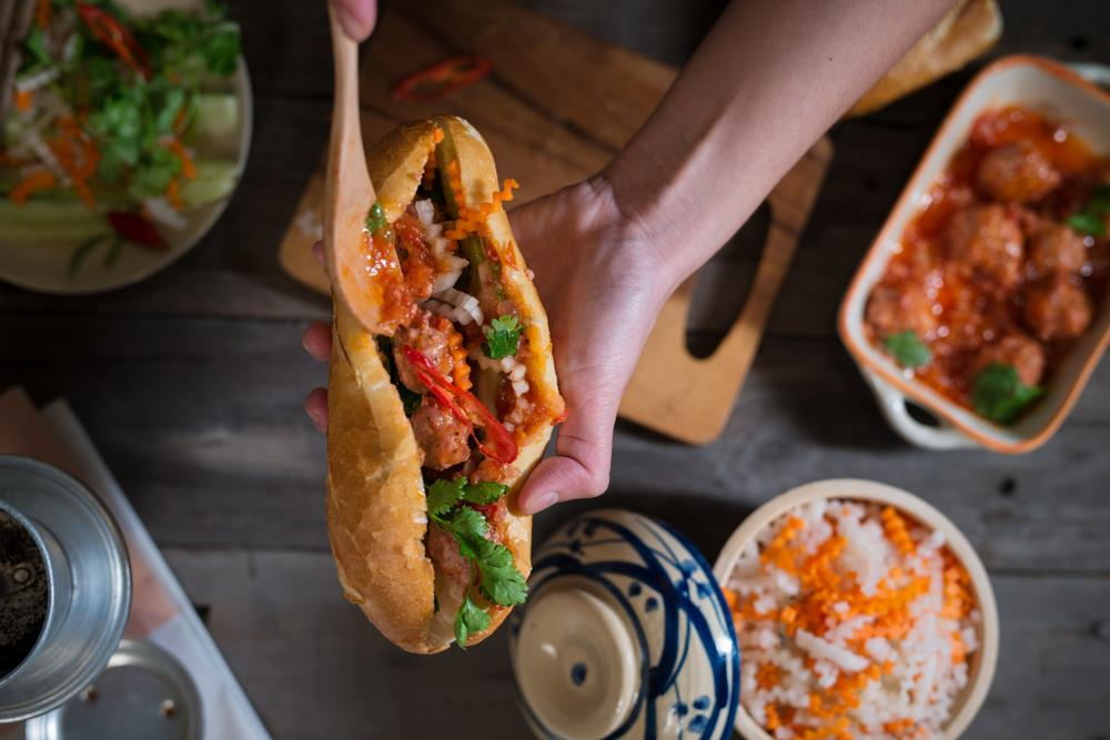 B&aacute;nh m&igrave; truyền thống Việt Nam