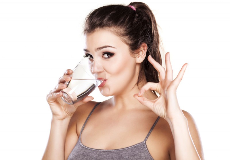 Lưu ý khi sử dụng phương pháp uống nước muối buổi sáng giảm cân