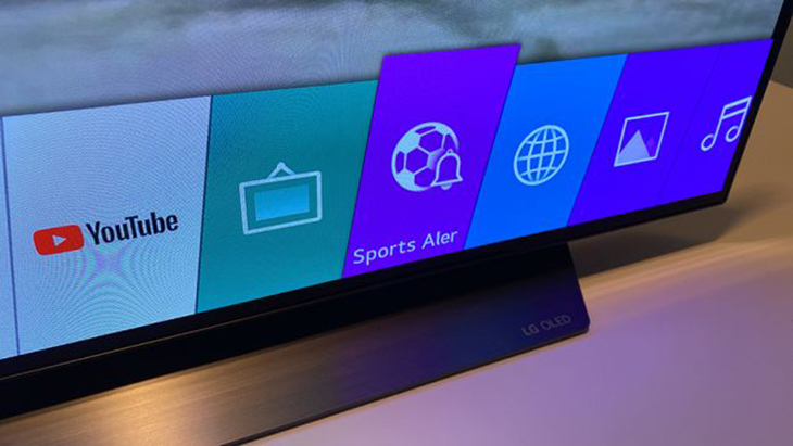 LG OLED CX 48 inch sử dụng hệ điều hành quen thuộc của LG - webOS