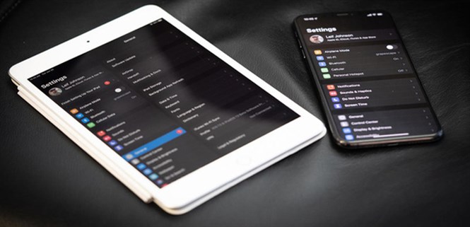 Hướng dẫn bật chế độ nền tối Dark Mode Facebook trên điện thoại, máy tính