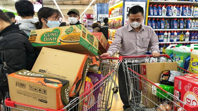 Mua đồ dự trữ