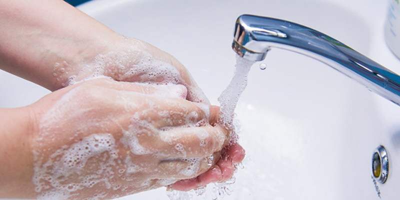Vệ sinh tay thường xuyên Vệ sinh tay thường xuyên