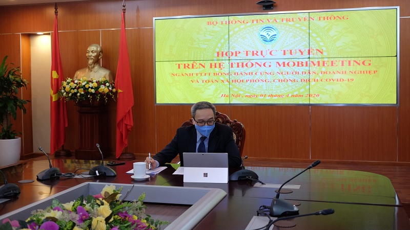 Các nhà mạng Việt Nam giảm cước, tăng tốc độ internet,... trong mùa dịch COVID-19