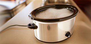 3 cách vệ sinh nồi nấu chậm đúng cách, sạch như mới