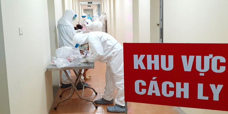 Những điều bạn cần làm như di chuyển cùng chuyến bay với người nhiễm Covid-19