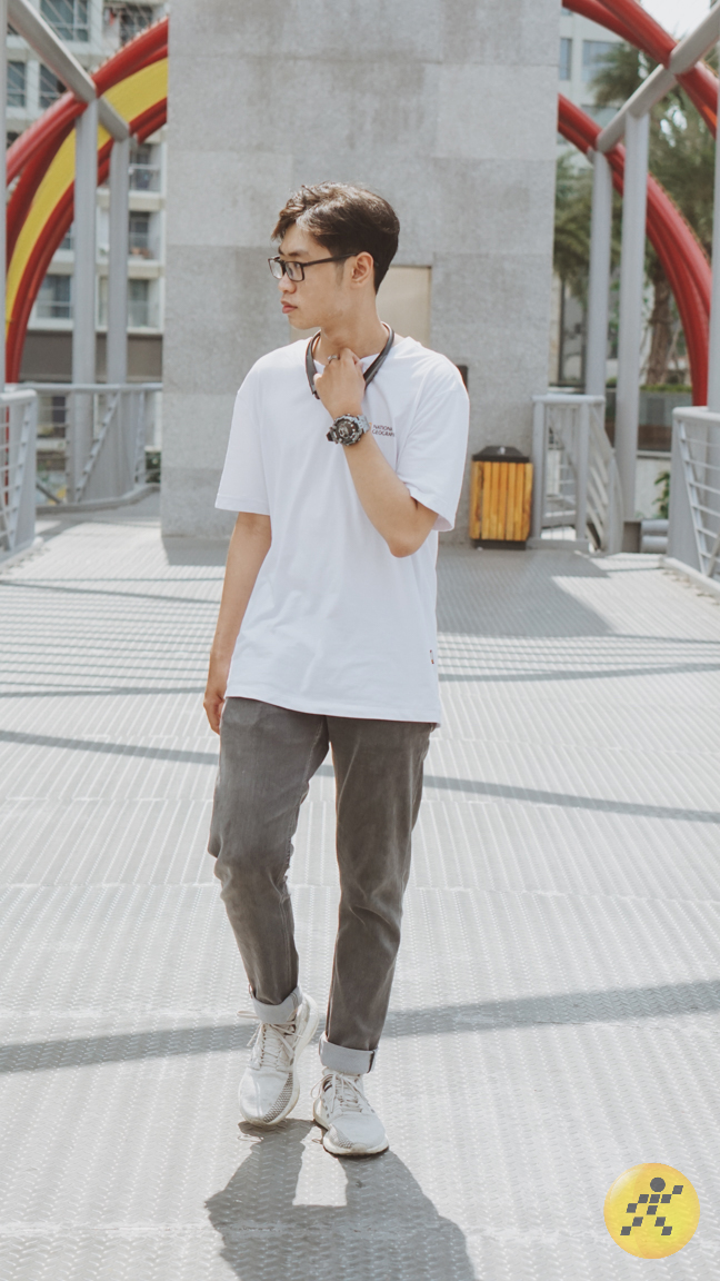 Trên tay đồng hồ Larmes Megatron & Bumble Bee Trên tay đồng hồ Larmes Megatron & Bumble Bee