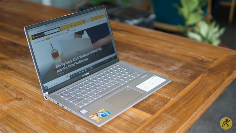 Dòng Asus VivoBook A412FA với cấu hình trải dài theo giá bán, thiết kế lại rất đẹp