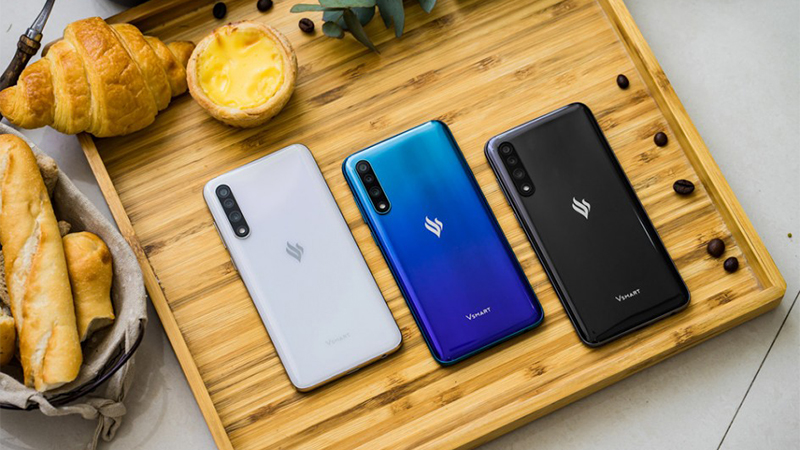Smartphone bán lỗ Vsmart Live