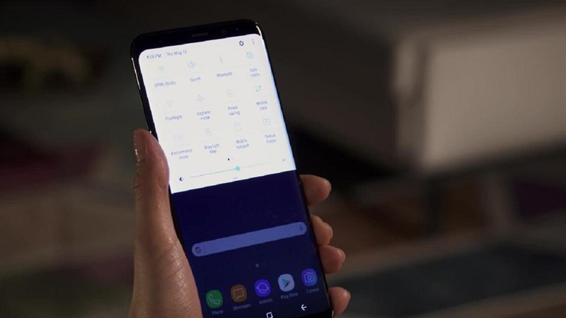 10 sai lầm thường mắc phải khi dùng điện thoại mà bạn nên tránh 10 sai lầm thường mắc phải khi dùng điện thoại mà bạn nên tránh