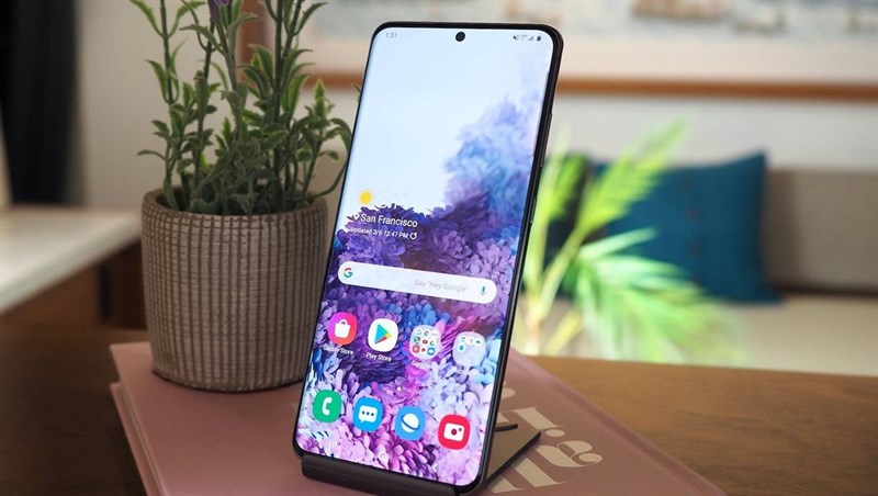 10 sai lầm thường mắc phải khi dùng điện thoại mà bạn nên tránh 10 sai lầm thường mắc phải khi dùng điện thoại mà bạn nên tránh