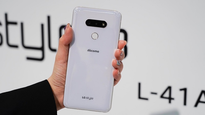 LG Style 3, giá tầm trung, chip flagship cũ 