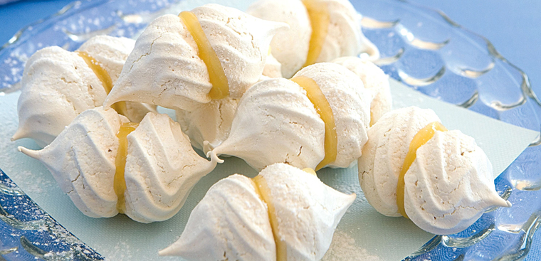 2 cách làm bánh meringue sữa chua và cà phê