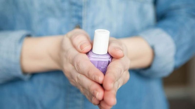 Do not shake the nail polish bottle before using