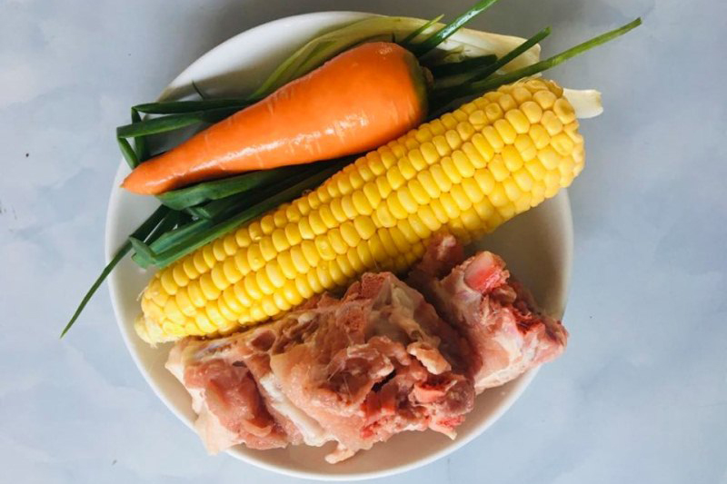 nguyên liệu canh xương heo hầm bắp ngọt nguyên liệu canh xương heo hầm bắp ngọt