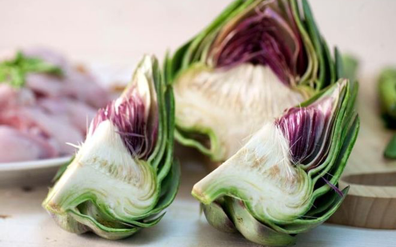 Bạn cắt rời phần thân và phần hoa Bạn cắt rời phần thân và phần hoa