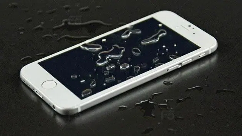 Xem iPhone bị vô nước hay chưa Xem iPhone bị vô nước hay chưa