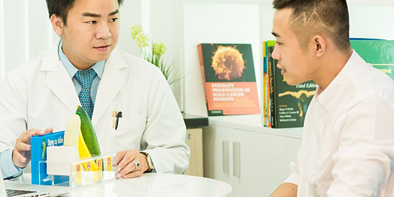 Lưu ý khác về việc nhận biết sức khỏe qua màu nước tiểu