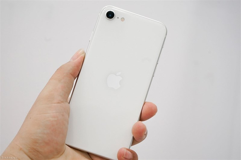iPhone SE 2020 đầu tiên đã về Việt Nam qua đường xách tay