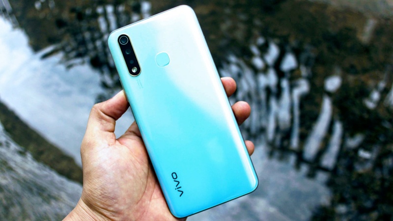 Thời tiết đang oi bức mà nghe tin Vivo Y19 giảm giá chỉ còn 4.690.000 đồng, đã đủ giải nhiệt cho bạn?