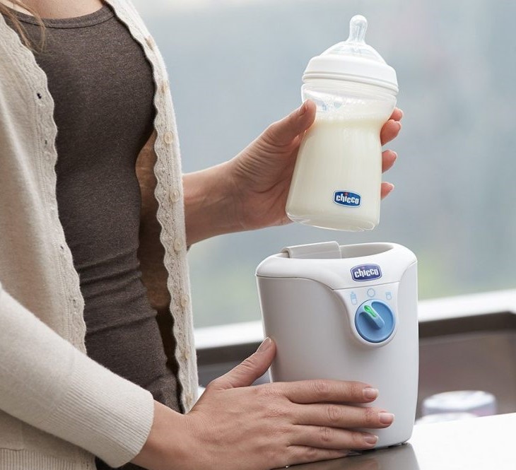 Máy hâm sữa là gì? Có công dụng gì? Các bà mẹ có nên sử dụng không?