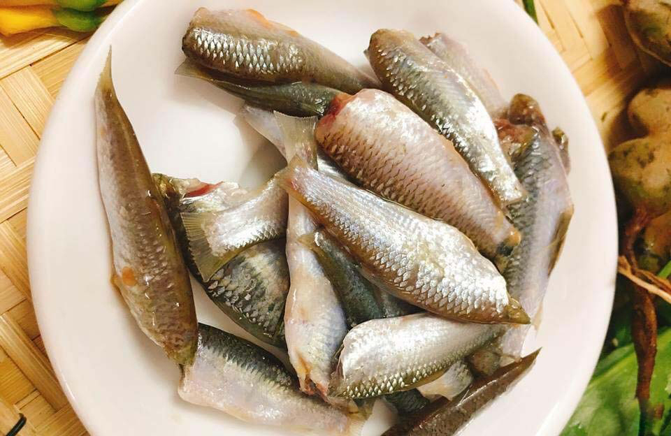 Cách nấu canh cá linh bông điên điển
