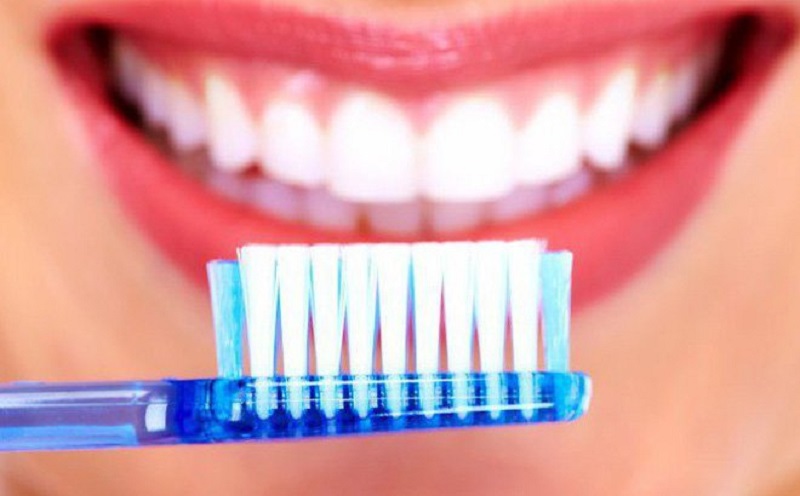 Kem đánh răng Aquafresh có tốt không?