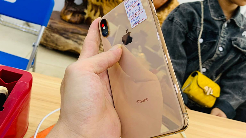 5 lưu ý quan trọng để bán iPhone cũ giá cao chót vót - Topcity.vn