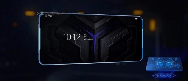 Smartphone chuyên dụng cho game thủ Lenovo Legion lộ nhiều hình ảnh mới, tiết lộ sẽ dùng kiểu thiết kế camera selfie thò thụt nhưng ở 1 vị trí rất lạ