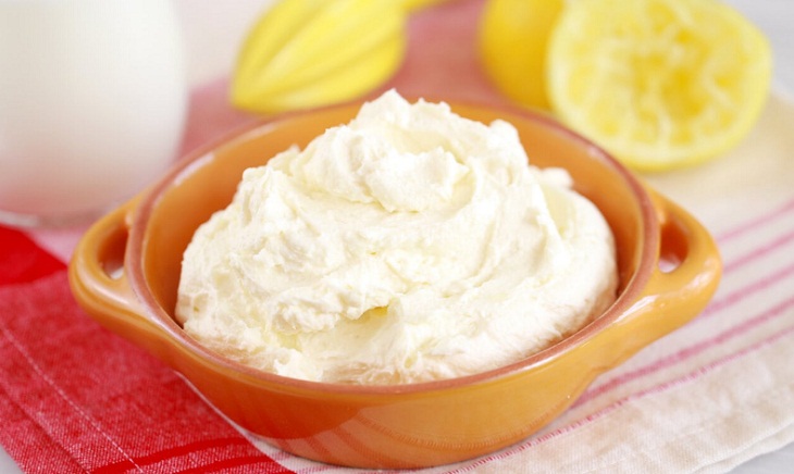 Mascarpone cheese Mascarpone cheese
