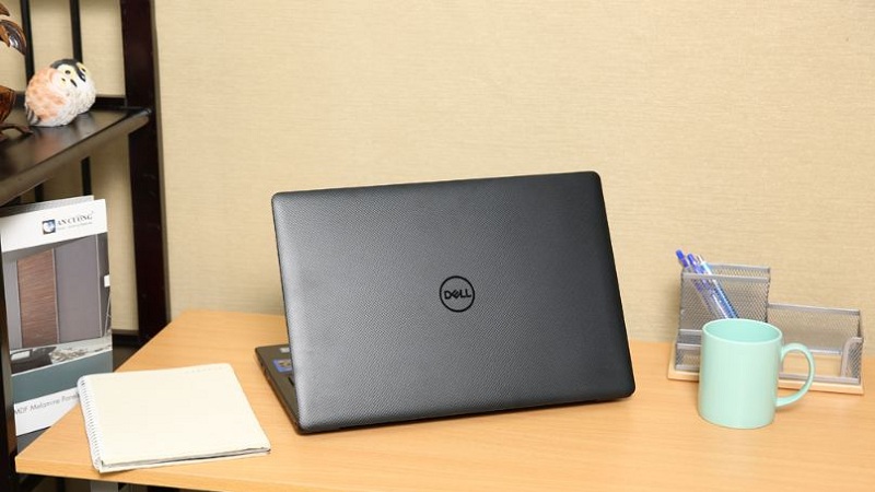 Laptop Dell Vostro 3580 i5 8265U/4GB/1TB/2GB AMD520/Win10 (P75F010V80I) Laptop Dell Vostro 3580 i5 8265U/4GB/1TB/2GB AMD520/Win10 (P75F010V80I)