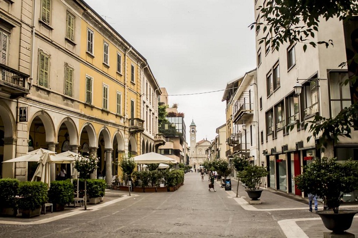 Nguồn gốc, xuất xứ rượu Amaretto