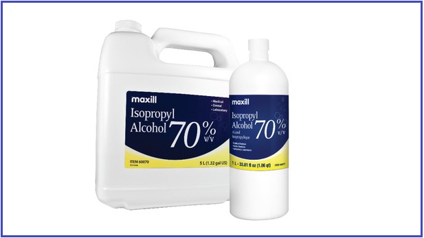 Isopropyl alcohol giúp tẩy trắng các vết ố nặng