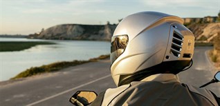 Mũ bảo hiểm là gì? Có bao nhiêu loại? Nên mua loại nào?