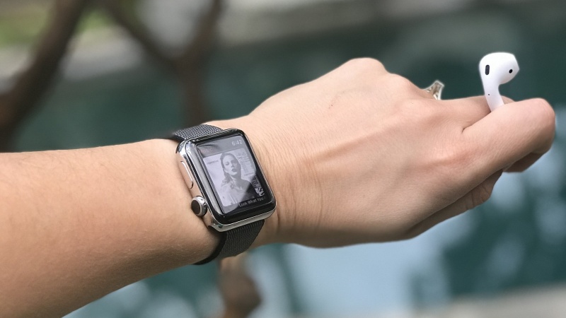 Quý 1/2020: Apple vẫn thống trị thị trường thiết bị đeo. Nhìn chung hãng nào cũng tăng trưởng ít nhiều ngoại trừ Fitbit Quý 1/2020: Apple vẫn thống trị thị trường thiết bị đeo. Nhìn chung hãng nào cũng tăng trưởng ít nhiều ngoại trừ Fitbit