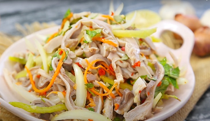 Gỏi bao tử heo trộn khế Gỏi bao tử heo trộn khế