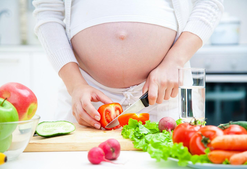 Chế độ dinh dưỡng cho bà bầu trong ba tháng cuối thai kỳ