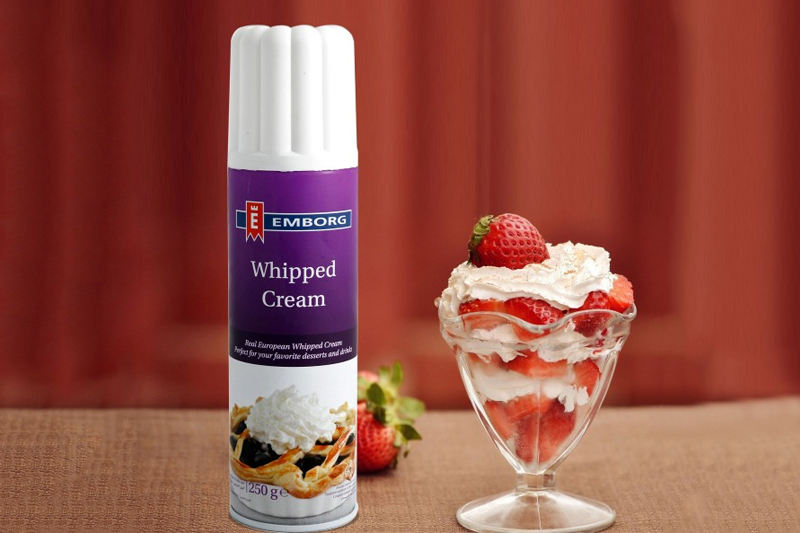 Kem Whipping Cream là gì? Bí Quyết Sử Dụng Hiệu Quả Trong Nấu Ăn và Làm Bánh