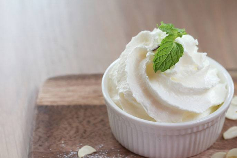 Phân biệt Whipped cream với whipping cream