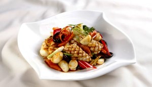 Cách làm mực xào nấm hương thơm ngon, giòn giòn chuẩn vị