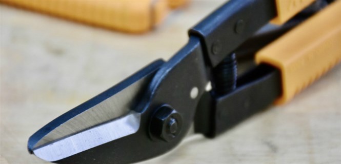 6 nguyên tắc vàng giúp bạn sử dụng kìm cầm tay an toàn hơn