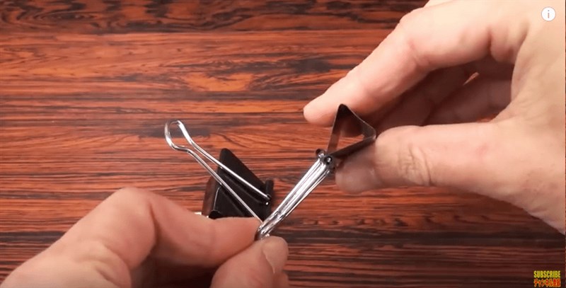 làm đế điện thoại