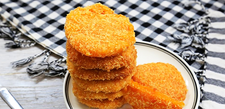 Bánh bí đỏ chiên xù